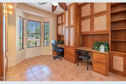 13196 N Silver Cholla Place, Marana, AZ 85658 - Photo 22