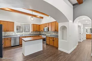 2655 N Sahuara Pl, Tucson, AZ 85712 - Photo 10