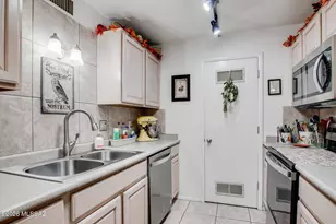625 S Prudence Rd, Tucson, AZ 85710 - Photo 14