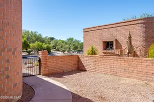8786 N Coral Ridge Loop, Tucson, AZ 85704 - Photo 4