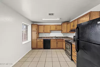 1037 E 30th Street, Tucson, AZ 85713 - Photo 18
