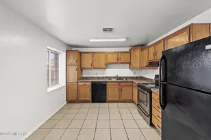 1037 E 30th St, Tucson, AZ 85713 - Photo 18
