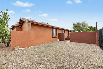 1037 E 30th Street, Tucson, AZ 85713 - Photo 6
