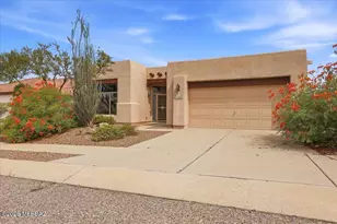 10961 E Siskin Pl, Tucson, AZ 85748 - Photo 4