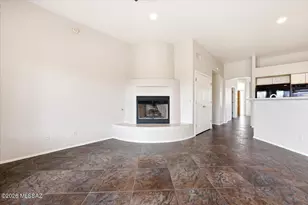 10961 E Siskin Pl, Tucson, AZ 85748 - Photo 18