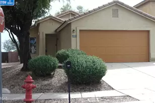 747 W Flaming Arrow Dr, Green Valley, AZ 85614 - Photo 1