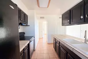 5349 S Greenway Dr, Tucson, AZ 85706 - Photo 2