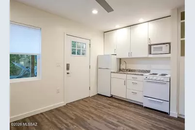 1140 N Richey Boulevard #B, Tucson, AZ 85716 - Photo 1
