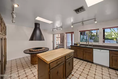 3930 N Old Sabino Canyon Road, Tucson, AZ 85750 - Photo 30