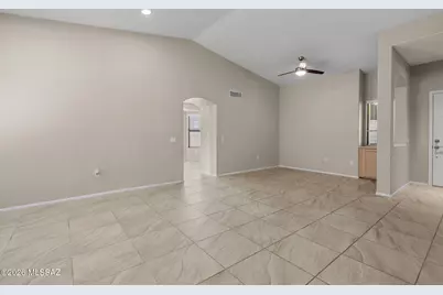 14340 N Rusty Gate Trail, Oro Valley, AZ 85755 - Photo 6