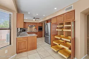14340 N Rusty Gate Trail, Oro Valley, AZ 85755 - Photo 8