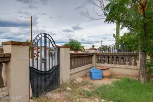 419 W Palmdale St, Tucson, AZ 85714 - Photo 8