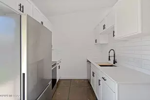 620 E Lester St, Tucson, AZ 85705 - Photo 6