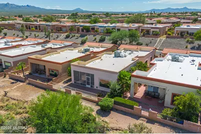 1600 W Vuelta Salvatierra, Green Valley, AZ 85622 - Photo 6