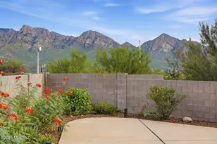 12114 N Jarren Canyon Way, Oro Valley, AZ 85755 - Photo 2