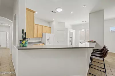 2171 N Avenida Del Polen, Green Valley, AZ 85614 - Photo 10