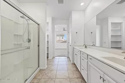 7849 S Sugarbend Drive, Tucson, AZ 85757 - Photo 22