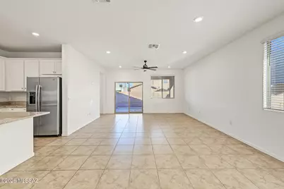 7849 S Sugarbend Drive, Tucson, AZ 85757 - Photo 12