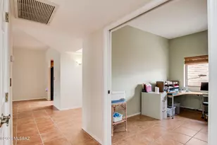 2009 W Misty Hollow Ln, Tucson, AZ 85704 - Photo 22
