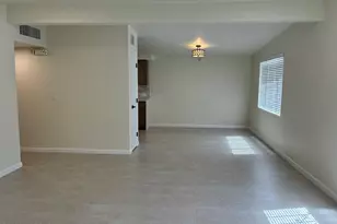 5453 E 4th St, Tucson, AZ 85711 - Photo 8
