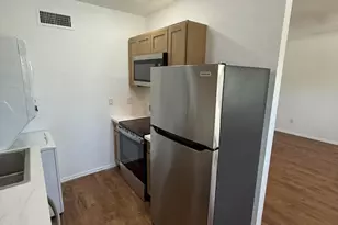 1518 E Hedrick Dr, Tucson, AZ 85719 - Photo 12