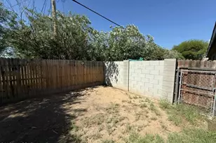 1518 E Hedrick Dr, Tucson, AZ 85719 - Photo 22