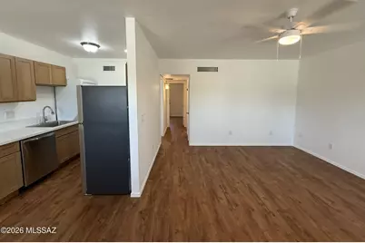 1518 E Hedrick Drive #M, Tucson, AZ 85719 - Photo 4