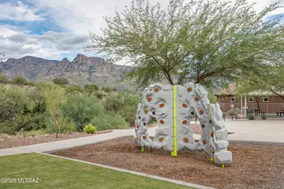 11981 N Silver Village Place, Oro Valley, AZ 85737 - Photo 34