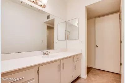 7581 E Desert Anchor Boulevard, Tucson, AZ 85715 - Photo 18
