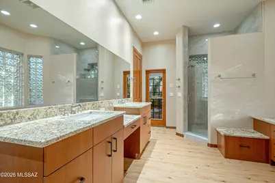 6882 E Desert Wind Court, Tucson, AZ 85750 - Photo 24