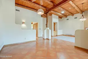 10041 E Rayann Pl, Tucson, AZ 85749 - Photo 14
