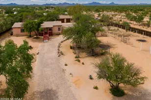 6395 N Sanders Rd, Tucson, AZ 85743 - Photo 46