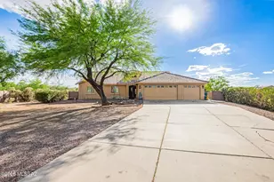 7185 W Resthaven Pl, Tucson, AZ 85757 - Photo 2