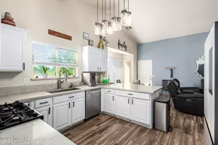 7185 W Resthaven Pl, Tucson, AZ 85757 - Photo 12