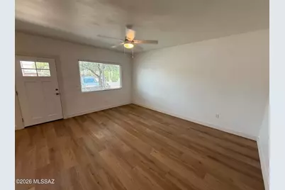 1518 E Hedrick Drive #D, Tucson, AZ 85719 - Photo 4
