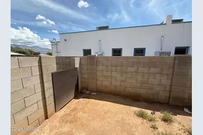 1518 E Hedrick Drive #D, Tucson, AZ 85719 - Photo 20