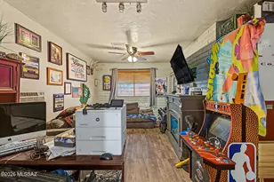 8617 E 4th St, Tucson, AZ 85710 - Photo 22