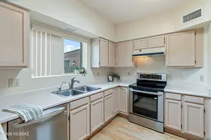 1457 W Calle Altamira, Green Valley, AZ 85622 - Photo 8