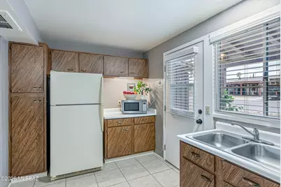 174 S Paseo Tierra #C, Green Valley, AZ 85614 - Photo 14