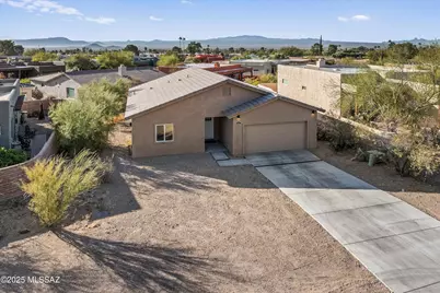 5631 W Lone Star Drive, Tucson, AZ 85713 - Photo 8