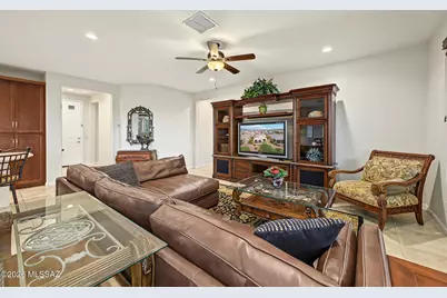 1417 E Claystone Drive, Green Valley, AZ 85614 - Photo 6
