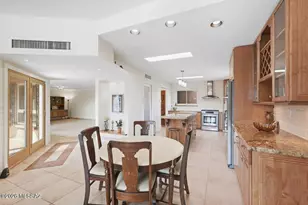 1806 S Calle Montanosa, Green Valley, AZ 85622 - Photo 24