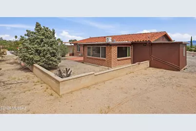 424 S Abrego Drive, Green Valley, AZ 85614 - Photo 4