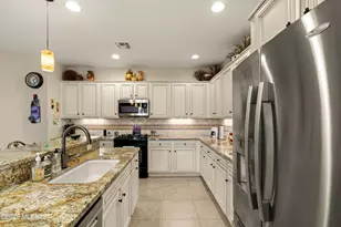 60571 E Arroyo Vista Dr, Oracle, AZ 85623 - Photo 14