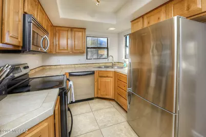 6651 N Campbell Avenue #161, Tucson, AZ 85718 - Photo 6