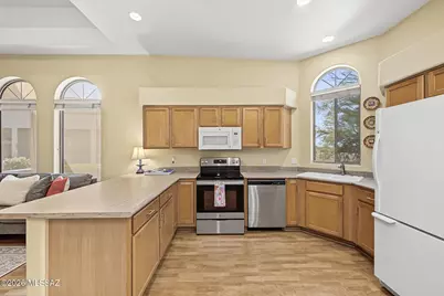 2414 W VÃ­a Di Silvio, Tucson, AZ 85741 - Photo 8