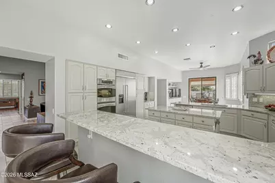 2031 W Placita De Enero, Green Valley, AZ 85622 - Photo 18