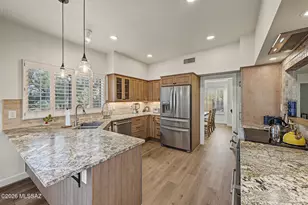 764 E Camino Diestro, Oro Valley, AZ 85704 - Photo 6