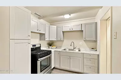 376 W Columbia Street, Tucson, AZ 85714 - Photo 10