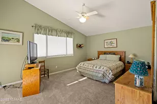 11167 N Desert Flower Dr, Tucson, AZ 85737 - Photo 16